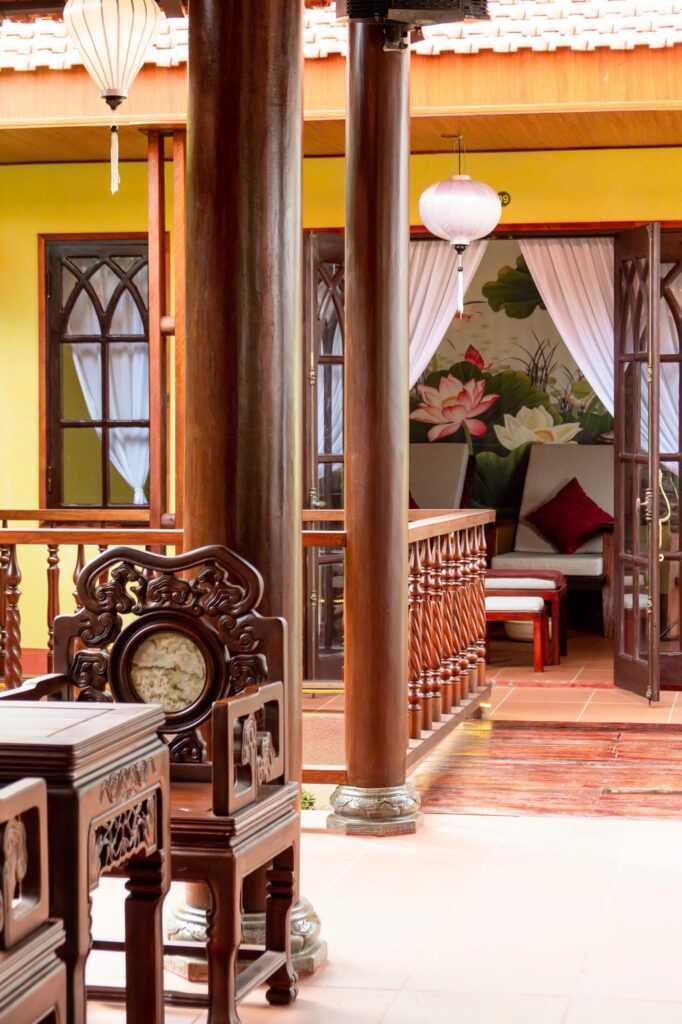 Art Spa 2 near Hoi An Old Town with private couple massage rooms